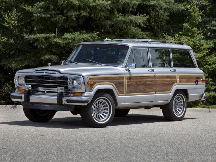  Jeep Grand Wagoneer 1986 года  (фото 4 из 8)